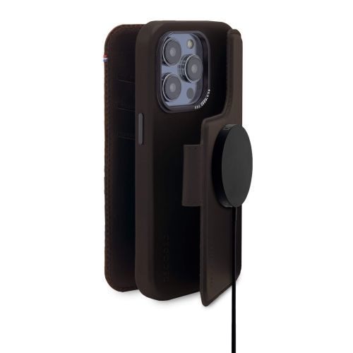 DECODED Leather Detachable Wallet Case w/MagSafe  for iPhone 14 Pro - Chocolate Brown